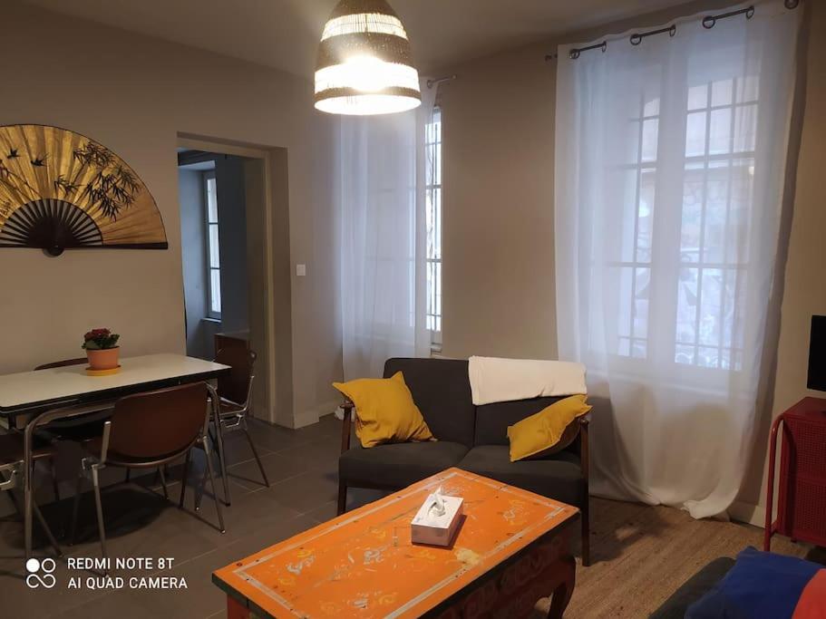 Bel Appartement Dans Centre Historique アヴィニョン エクステリア 写真