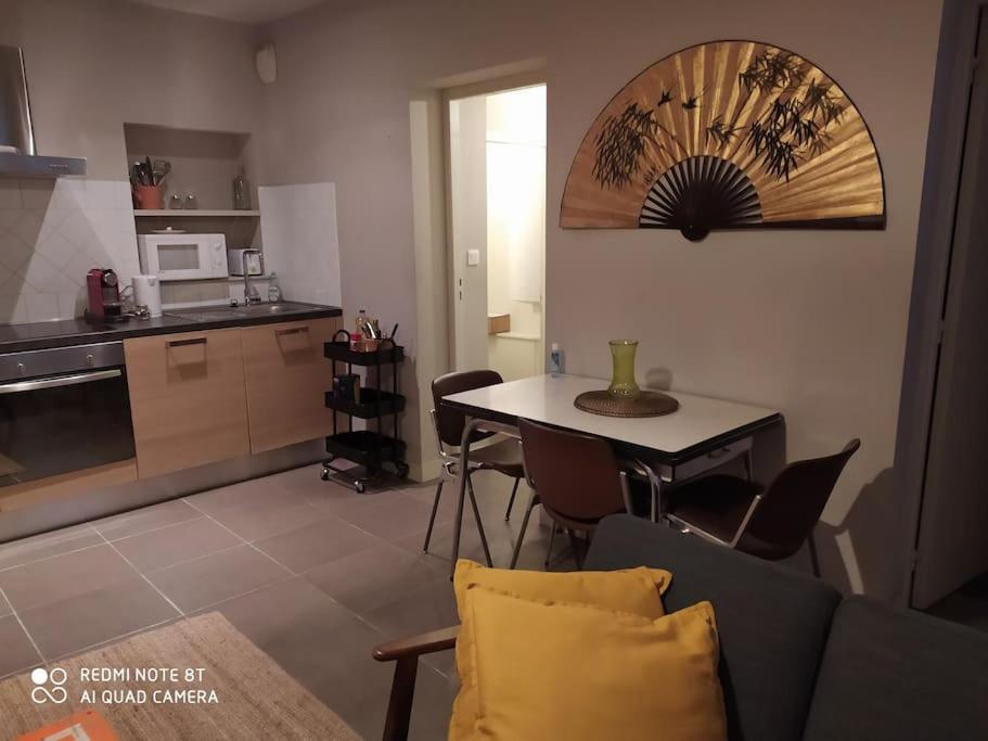 Bel Appartement Dans Centre Historique アヴィニョン エクステリア 写真